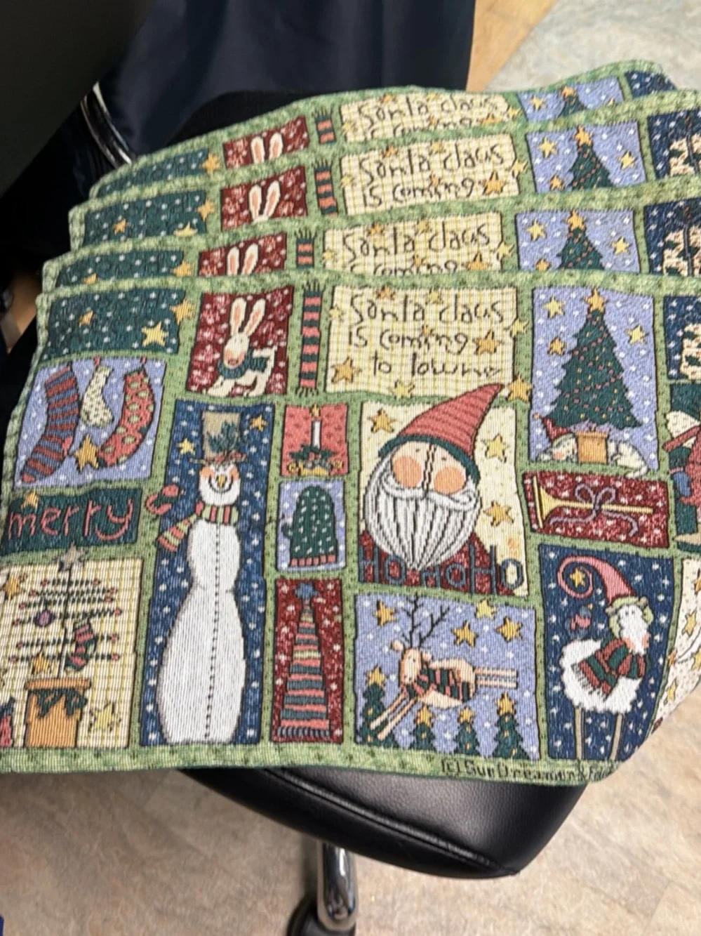 Holiday Christmas Decorative placemats set of 4